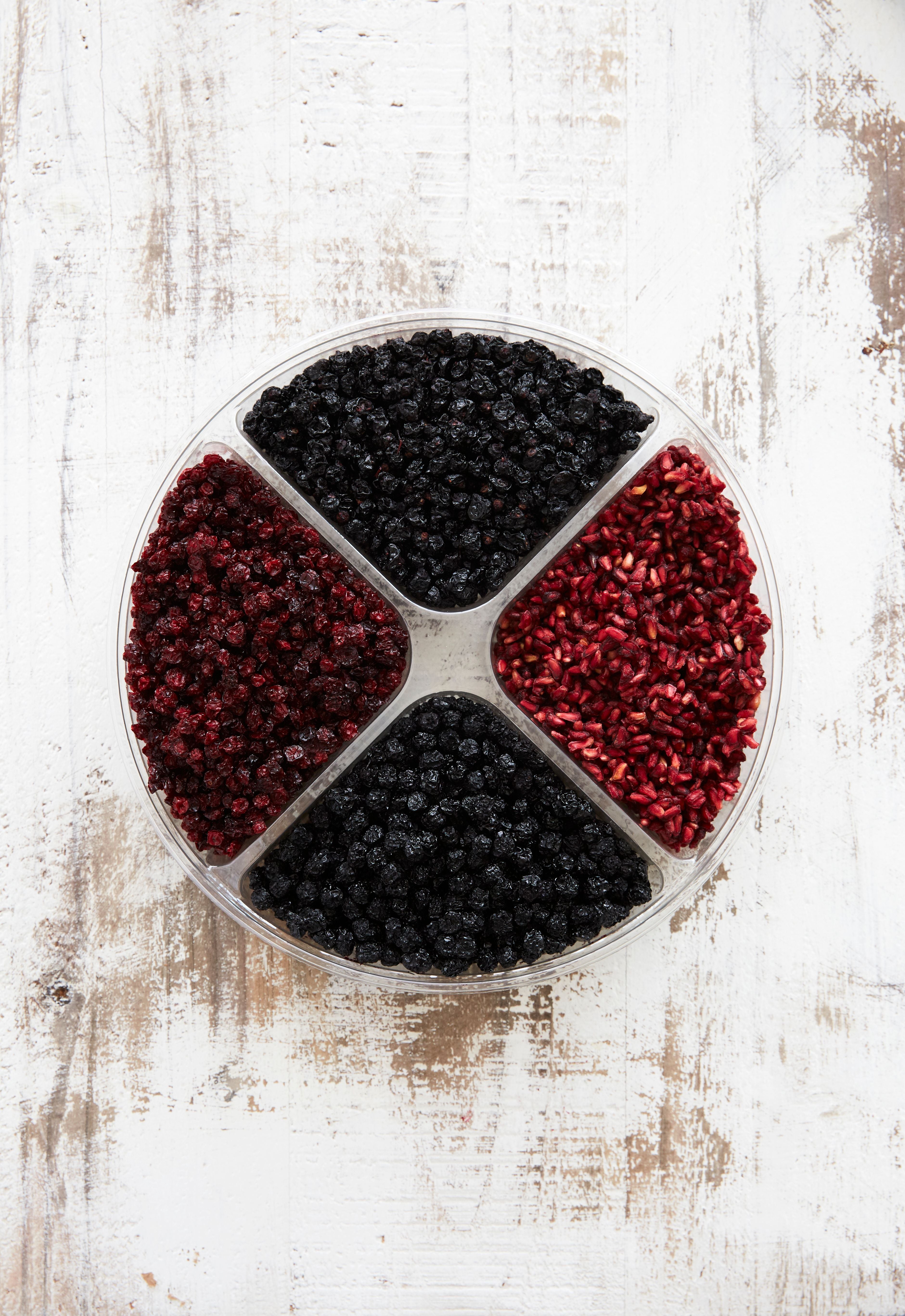 Dried Organic Black Currants