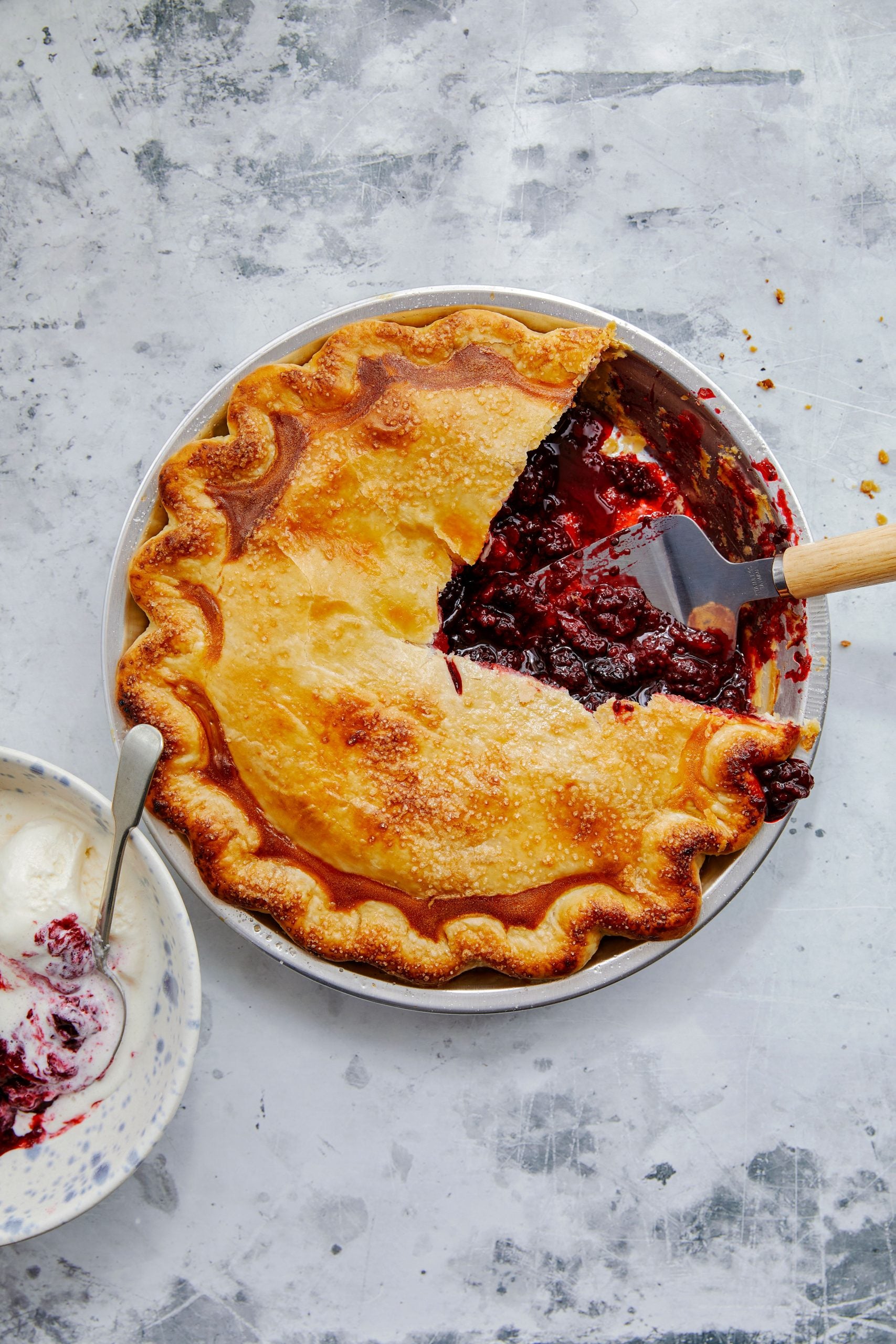 MARIONBERRY PIE