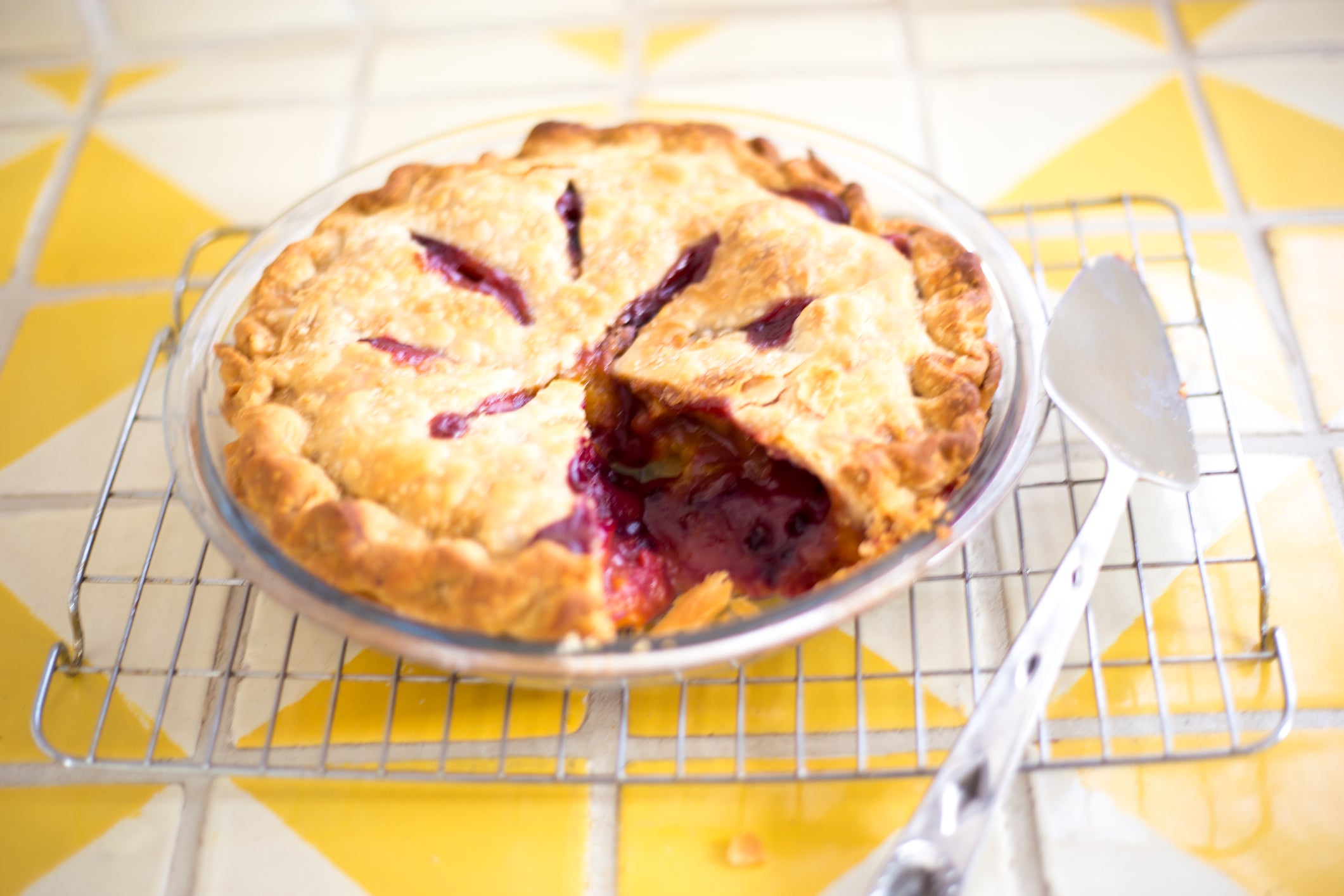 huckleberry peach pie